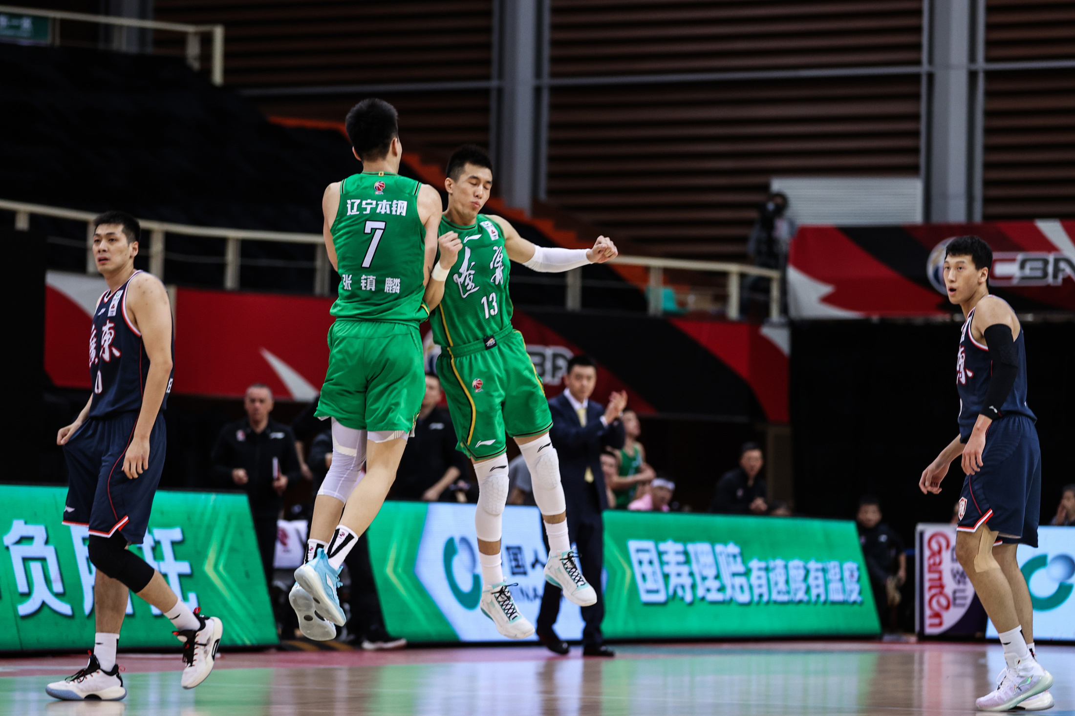 九游app-窗口期体能课后，山东男篮扳平良机备战足总杯，质疑声仍在，赛程密集仍需轮换的简单介绍